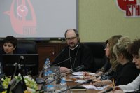 Александр Ткаченко в Общественной палате Белгорода провел совещание с представителями благотворительных организаций